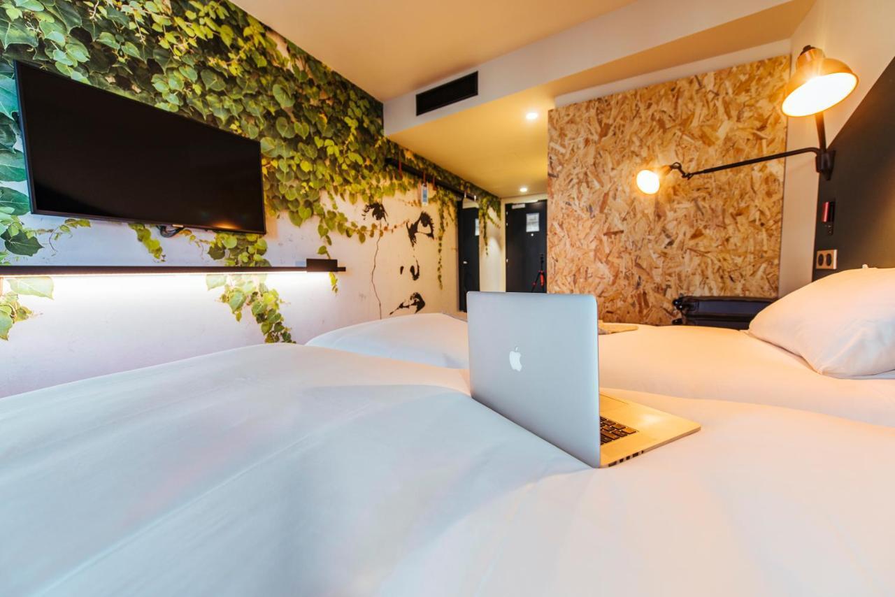 Отель Ibis Styles Rouen Centre Rive Gauche Экстерьер фото